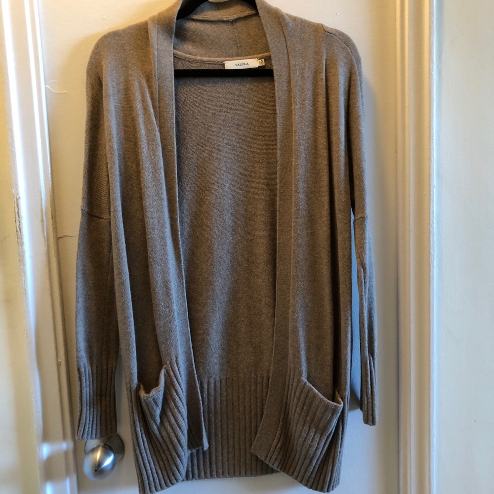 Aritzia Talula Sweater Cardigan